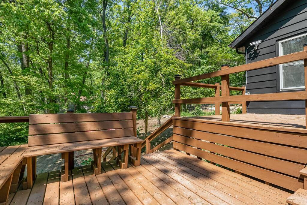 Black Cabin Getaway In Woods I Valpo Valparaiso Exterior foto